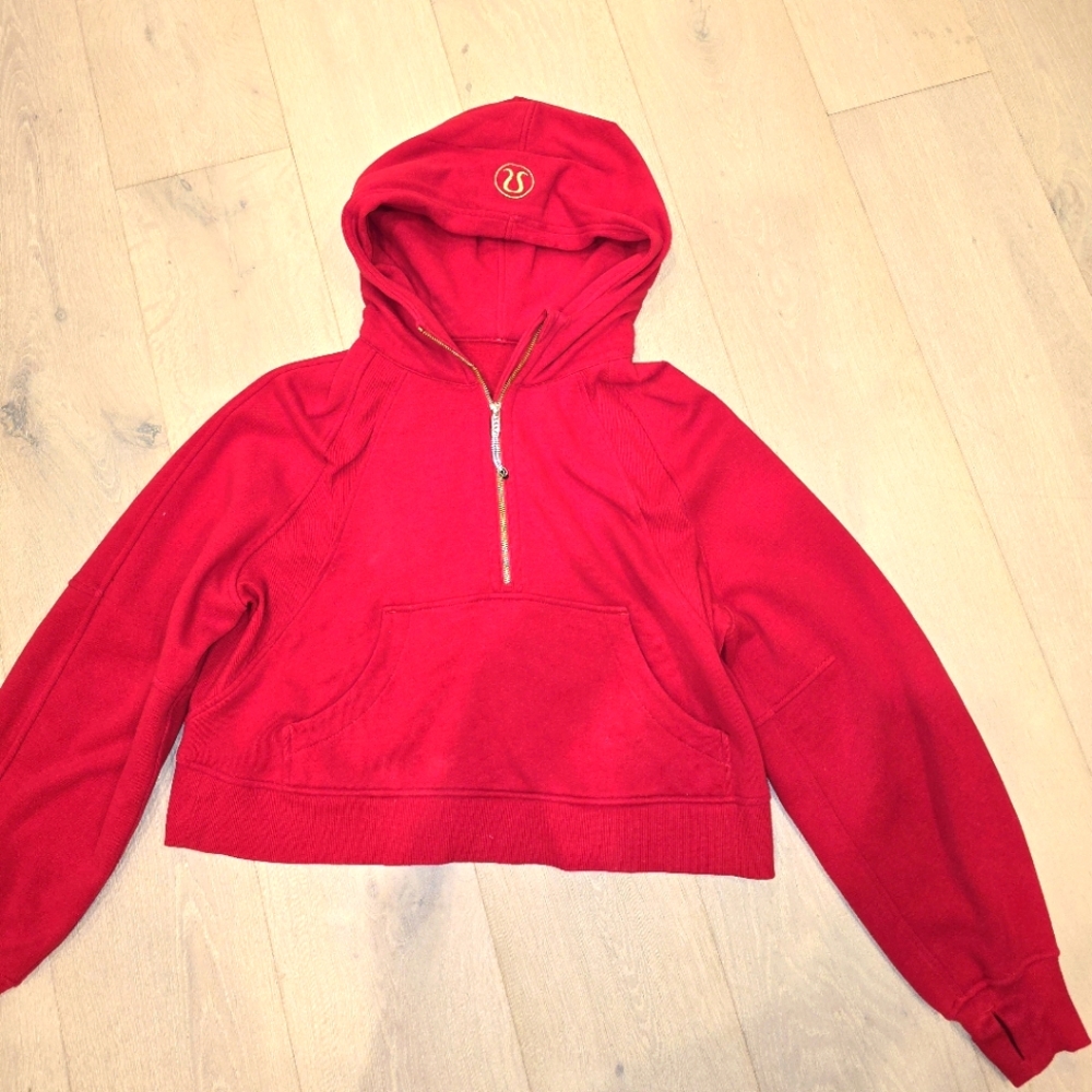 🔥🔥lululemon athletica Red Lunar New Year Scuba  with gold hardware M/L